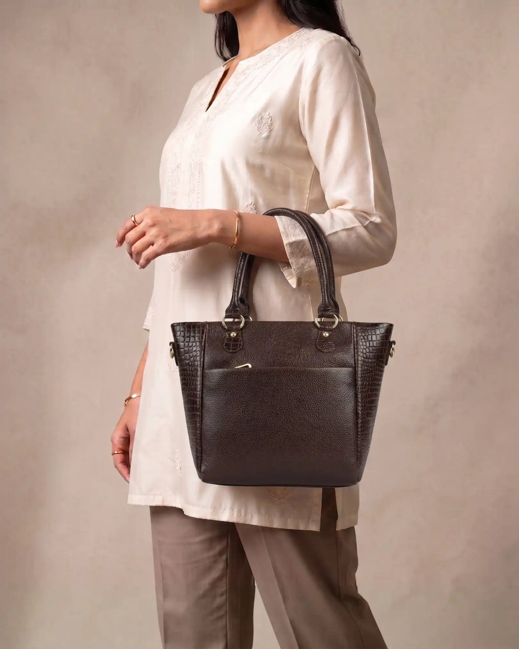 Savina Leather Handbag