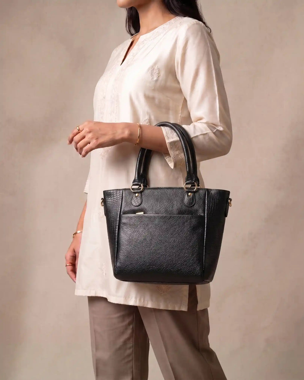 Savina Leather Handbag